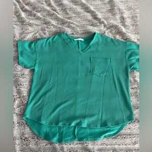 EUC Altar'd State Turquoise V-Neck ribbed Short Sleeve Top size L
